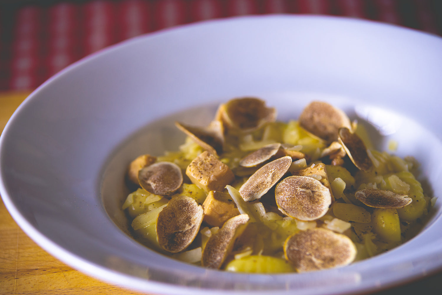 Gnocchi with foie sauce and White Truffle